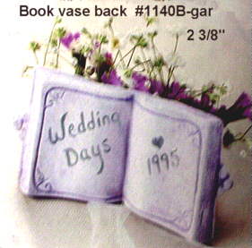 Book vase